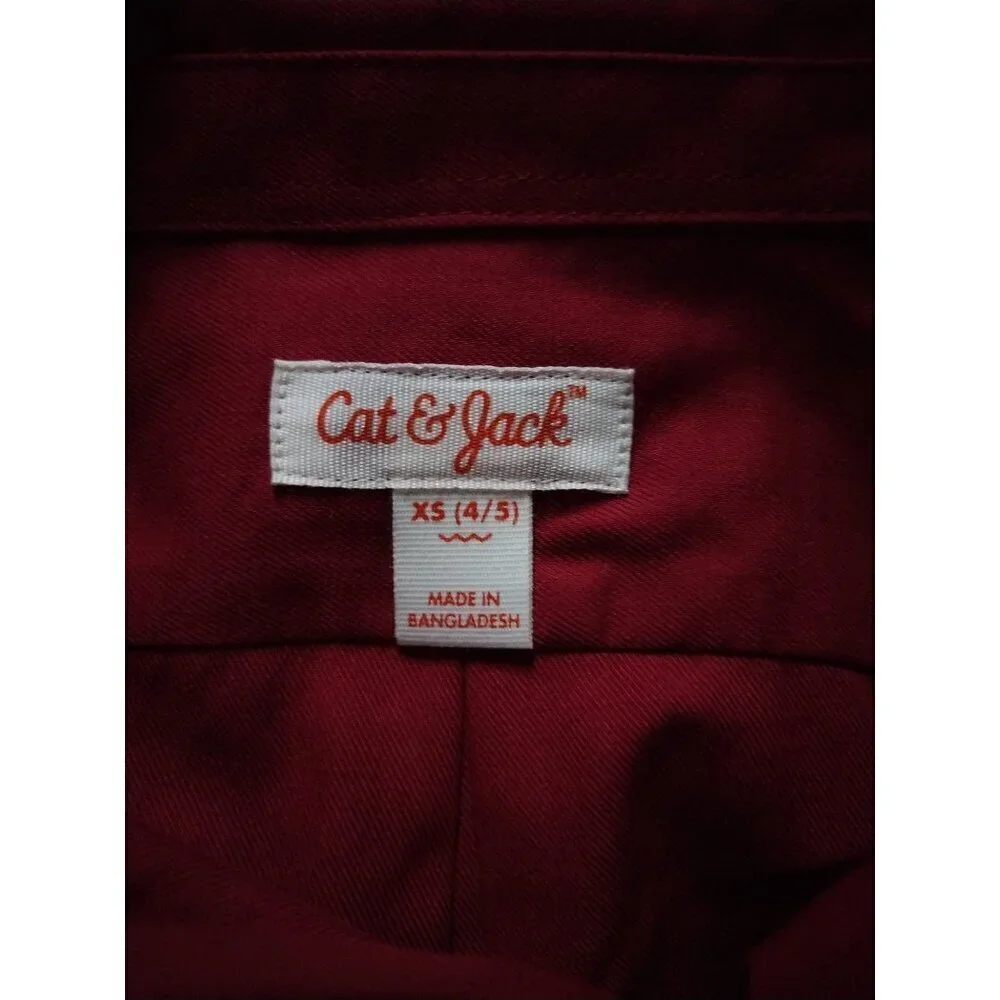 Cat & Jack Boys Long Sleeve Button-Up Shirt XS( 4/5 )Burgundy . NWT